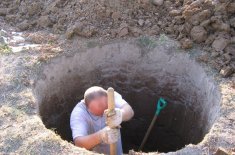 Как выкопать колодец своими руками — технология работ по рытью